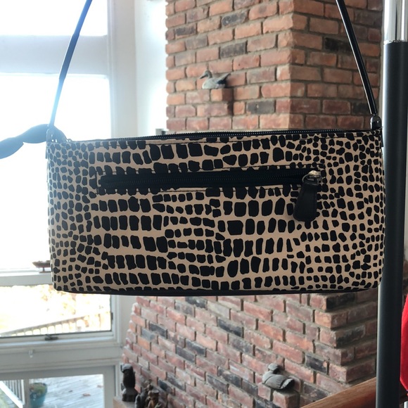 Cheetah spotted print purse - Picture 3 of 4